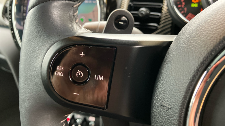 MINI Hatchback 2.0 Cooper S Resolute Edition 3dr Auto Petrol Hatchback